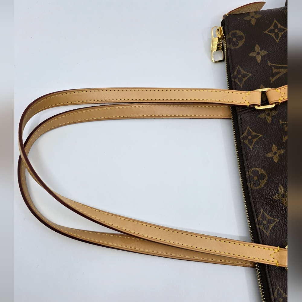 Louis Vuitton Totally PM NM Monogram - Picture 7 of 16